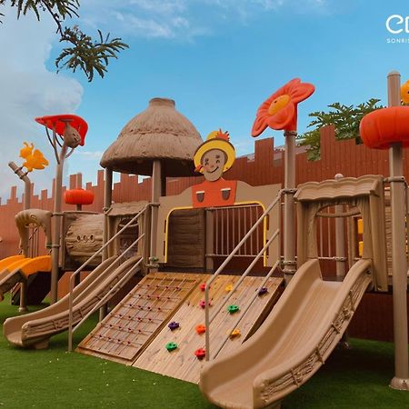 Centara Sonrisa Residences & Suites Sriracha Si Racha Exterior photo